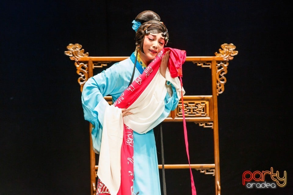 Li Yaxian - spectacol extraordinar, Teatrul Regina Maria