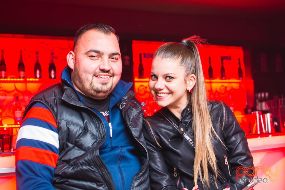 Petrecere în Club life, 