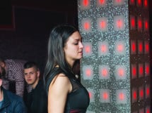 Petrecere în Club life