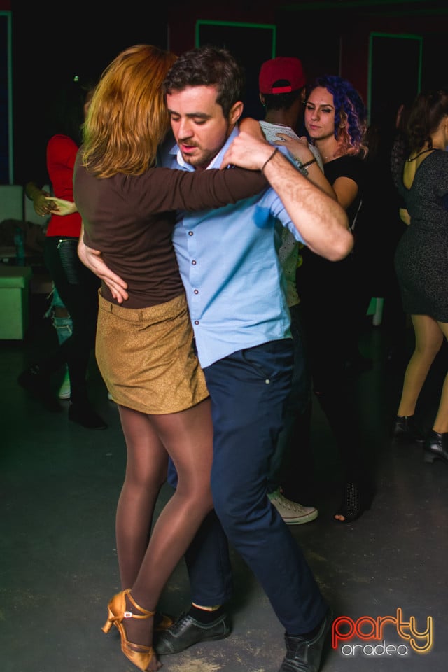 Seară de Dans în Club Life, 