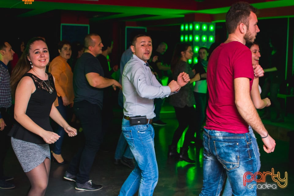 Seară de Dans în Club Life, 