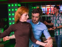 Seară de Dans în Club Life