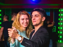 Seară de Dans în Club Life