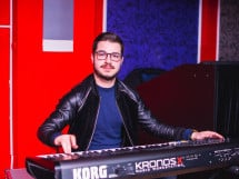 Petrecere în Club life