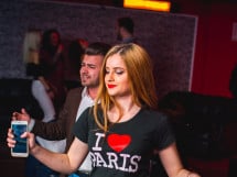 Petrecere în Club life