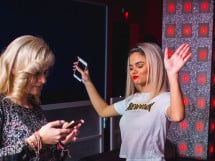 Petrecere în Club life