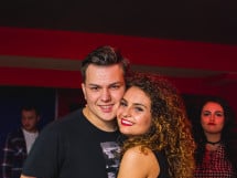 Petrecere în Club life