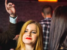 Petrecere în Club life