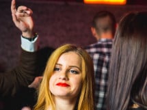 Petrecere în Club life