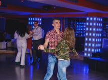 Seară de Dans în Club Life