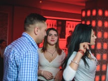 Petrecere în Club life