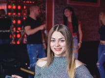 Petrecere în Club life