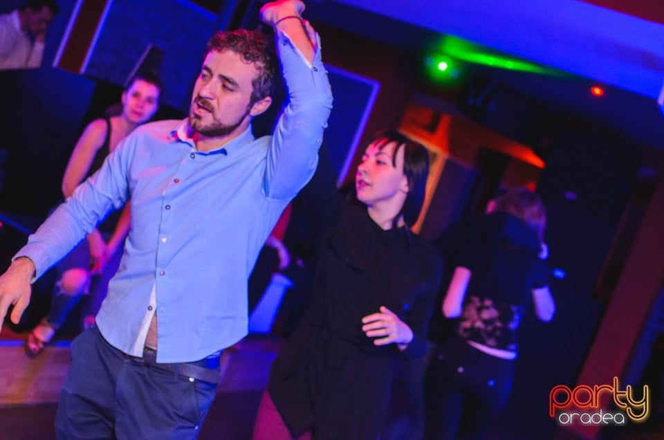 Seară de Dans în Club Life, 