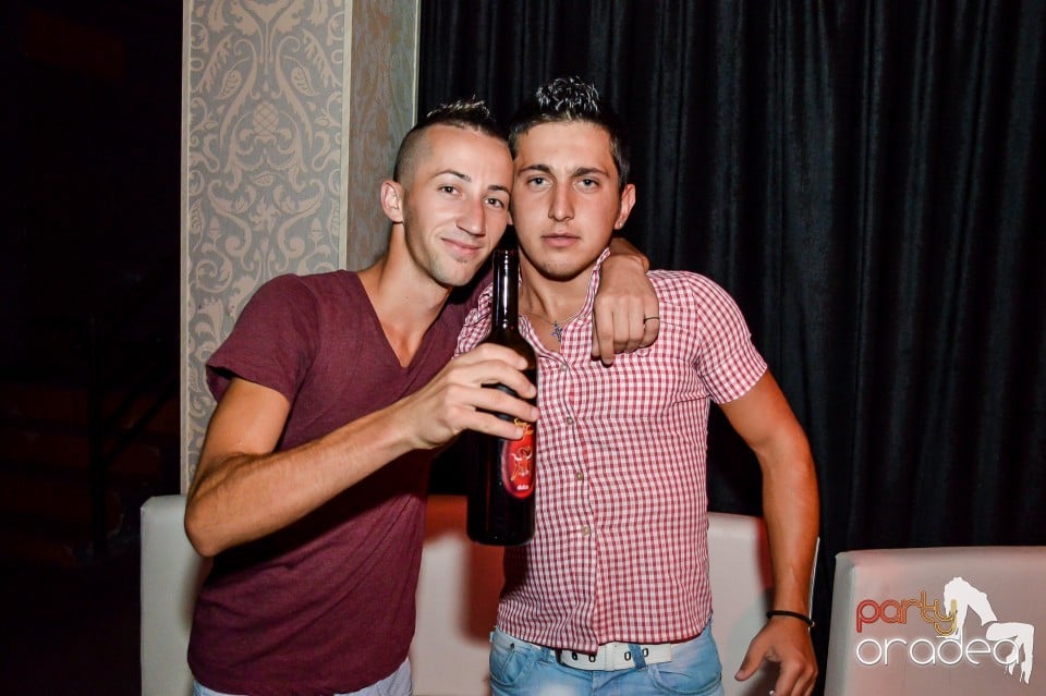 Life - Muzica Live Blaga De La Oradea, 