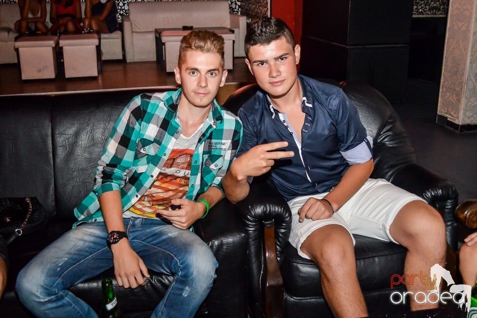 Life - Muzica Live Blaga De La Oradea, 