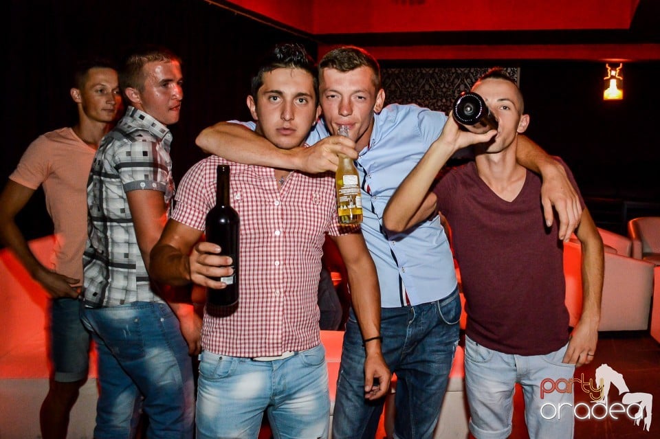 Life - Muzica Live Blaga De La Oradea, 