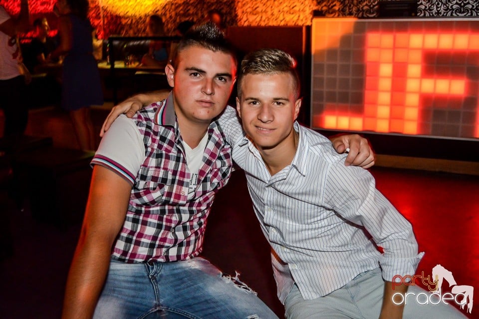 Life - Muzica Live Blaga De La Oradea, 