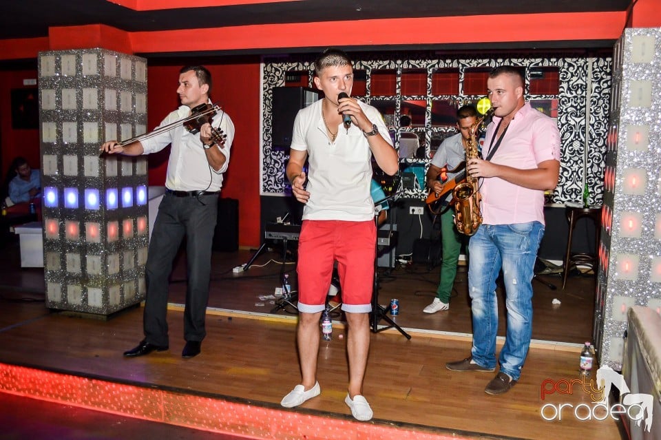 Life - Muzica Live Blaga De La Oradea, 