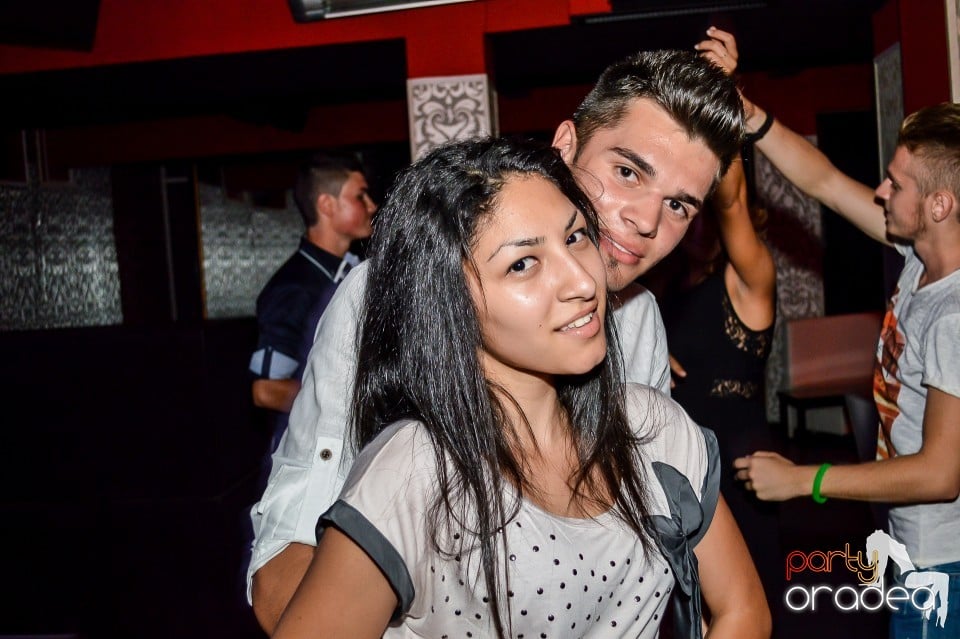 Life - Muzica Live Blaga De La Oradea, 