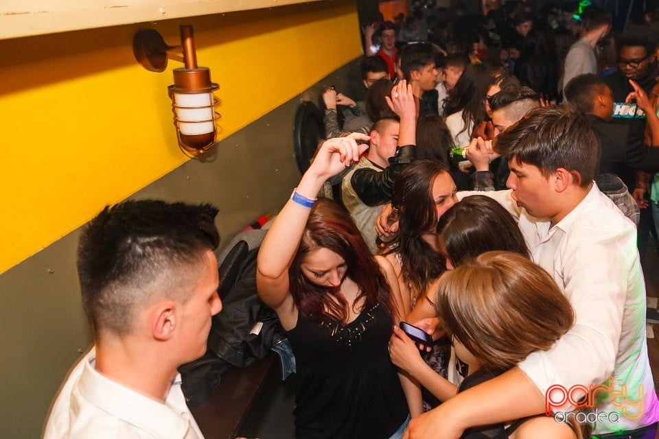 Lights Off Party Weekend, 