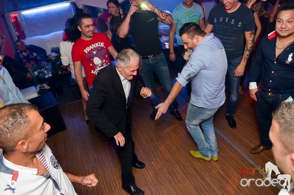 Liviu Guţă în Diamonds Club,