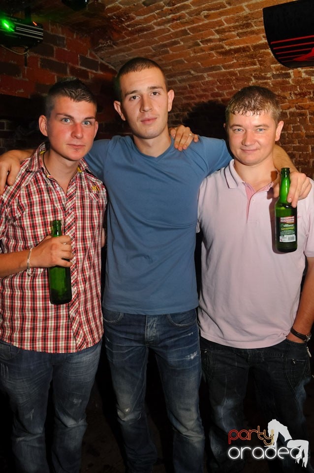 Lizard in the Mix @ Escape, 