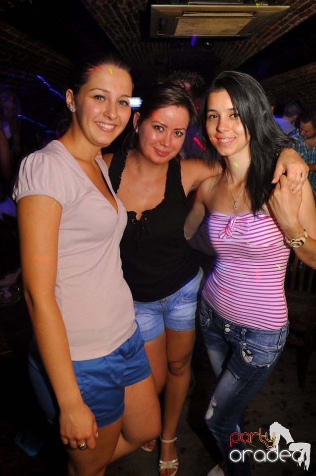 Lizard in the Mix @ Escape, 