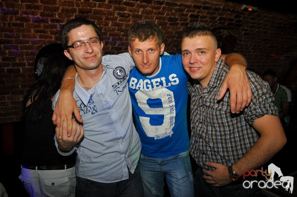 Lizard in the Mix @ Escape, 