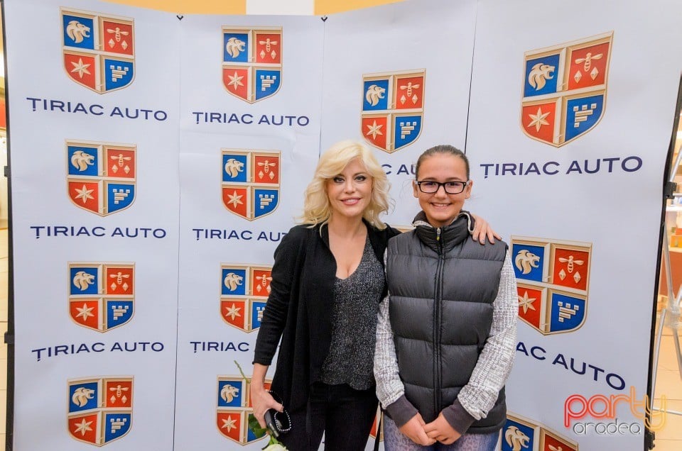 Loredana alături de Ţiriac Auto în Lotus Center, Ţiriac Auto