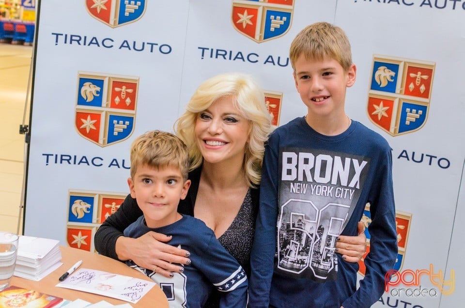 Loredana alături de Ţiriac Auto în Lotus Center, Ţiriac Auto