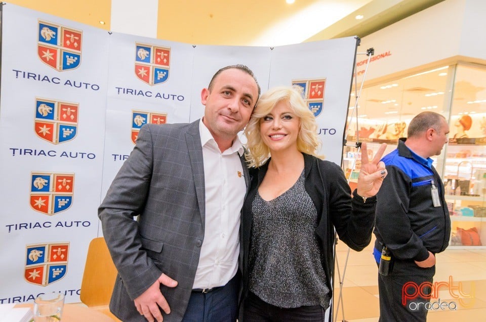 Loredana alături de Ţiriac Auto în Lotus Center, Ţiriac Auto