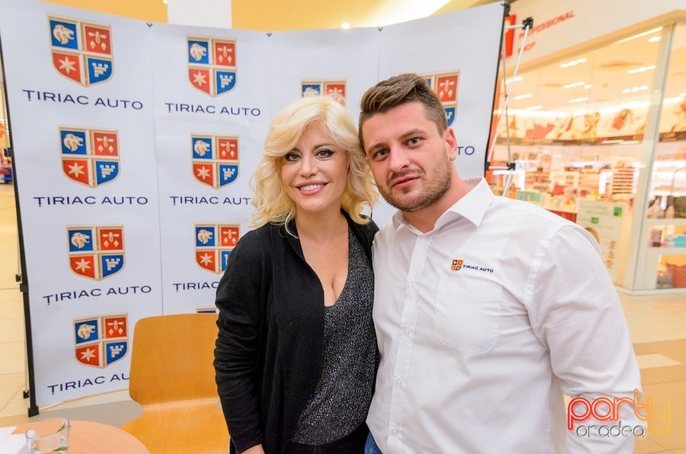 Loredana alături de Ţiriac Auto în Lotus Center, Ţiriac Auto