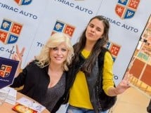 Loredana alături de Ţiriac Auto în Lotus Center