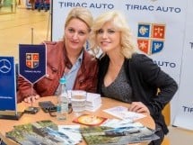 Loredana alături de Ţiriac Auto în Lotus Center