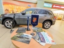 Loredana alături de Ţiriac Auto în Lotus Center