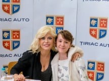 Loredana alături de Ţiriac Auto în Lotus Center