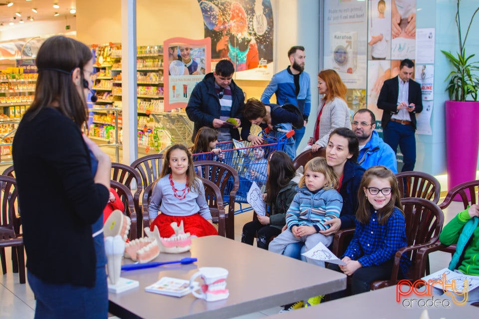 Zilele Mondiale ale Sănătăţii Orale, Lotus Center