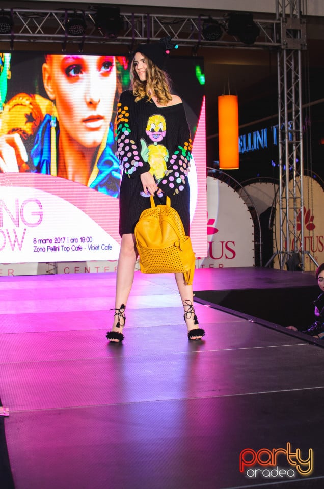 Spring Fashion Show la Lotus Center, Lotus Center