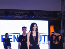 Spring Fashion Show la Lotus Center