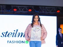 Spring Fashion Show la Lotus Center