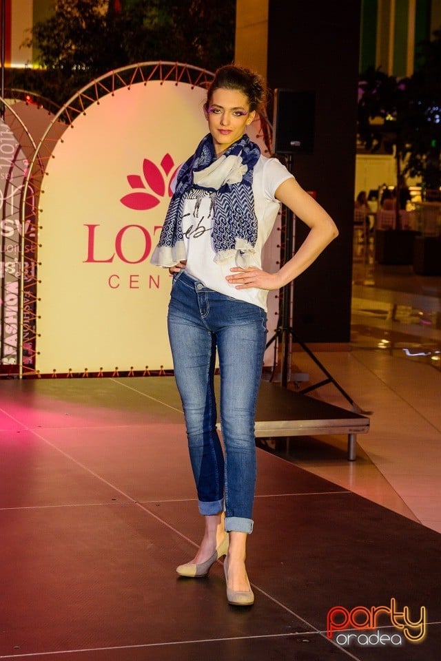 Lotus Fashion Weekend, Lotus Center