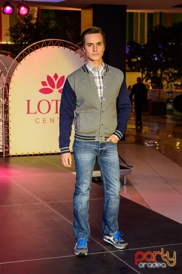 Lotus Fashion Weekend, Lotus Center