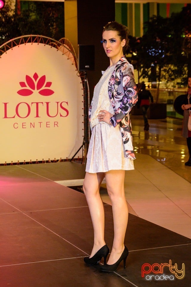 Lotus Fashion Weekend, Lotus Center