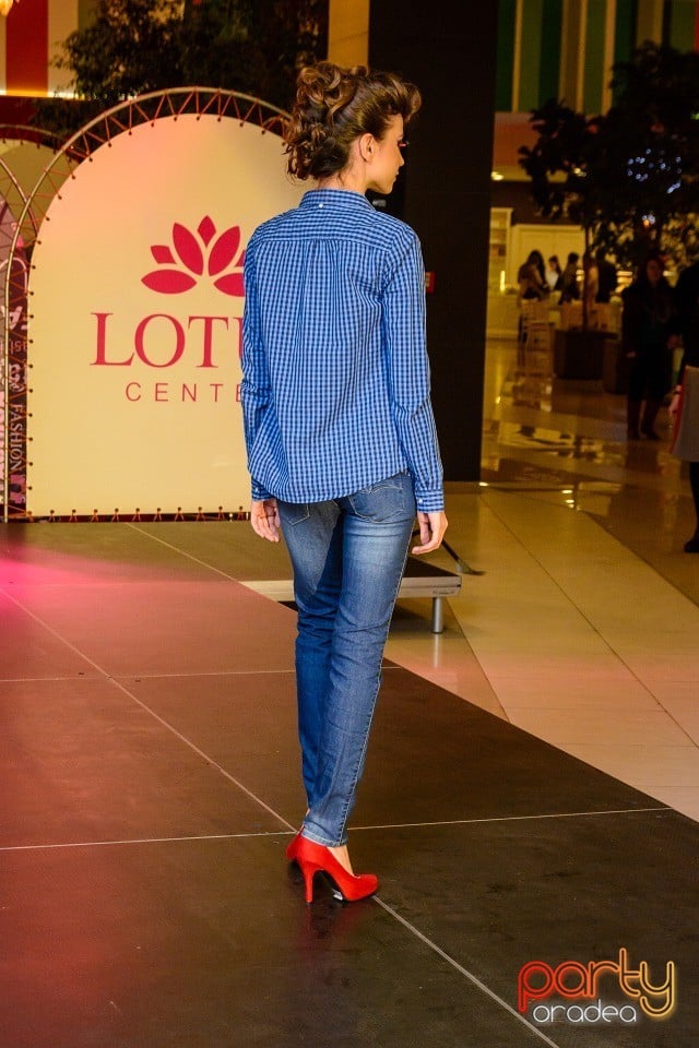 Lotus Fashion Weekend, Lotus Center