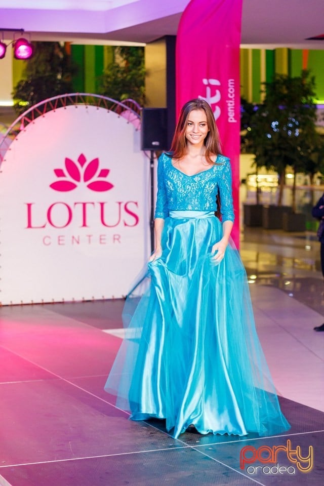 Lotus Fashion Weekend, Lotus Center