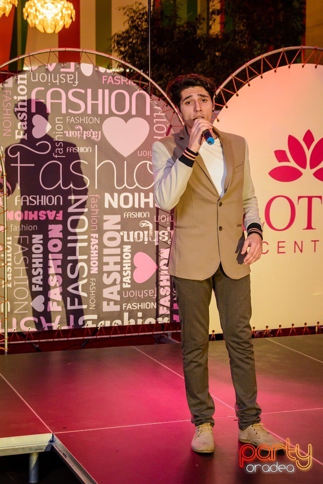 Lotus Fashion Weekend, Lotus Center