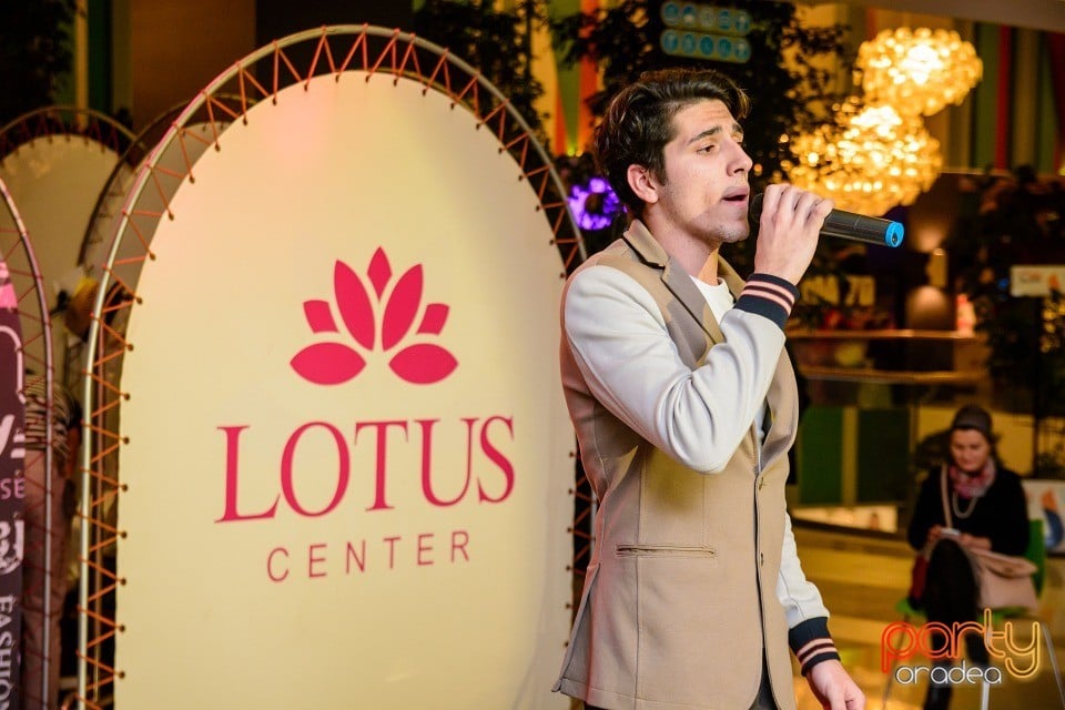 Lotus Fashion Weekend, Lotus Center