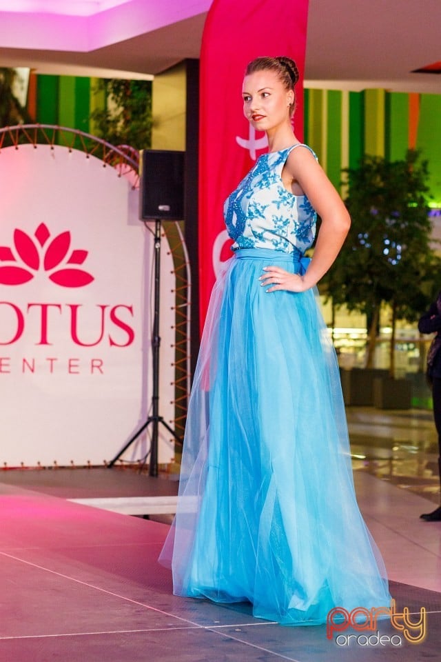 Lotus Fashion Weekend, Lotus Center