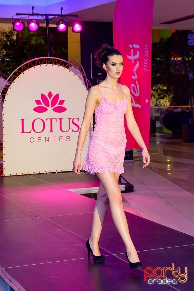 Lotus Fashion Weekend, Lotus Center