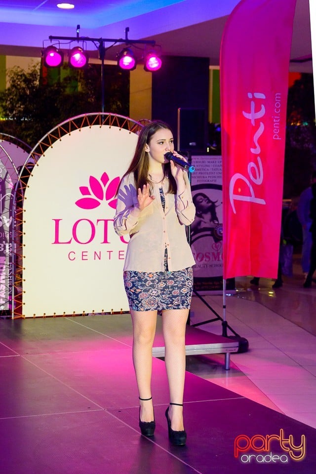 Lotus Fashion Weekend, Lotus Center